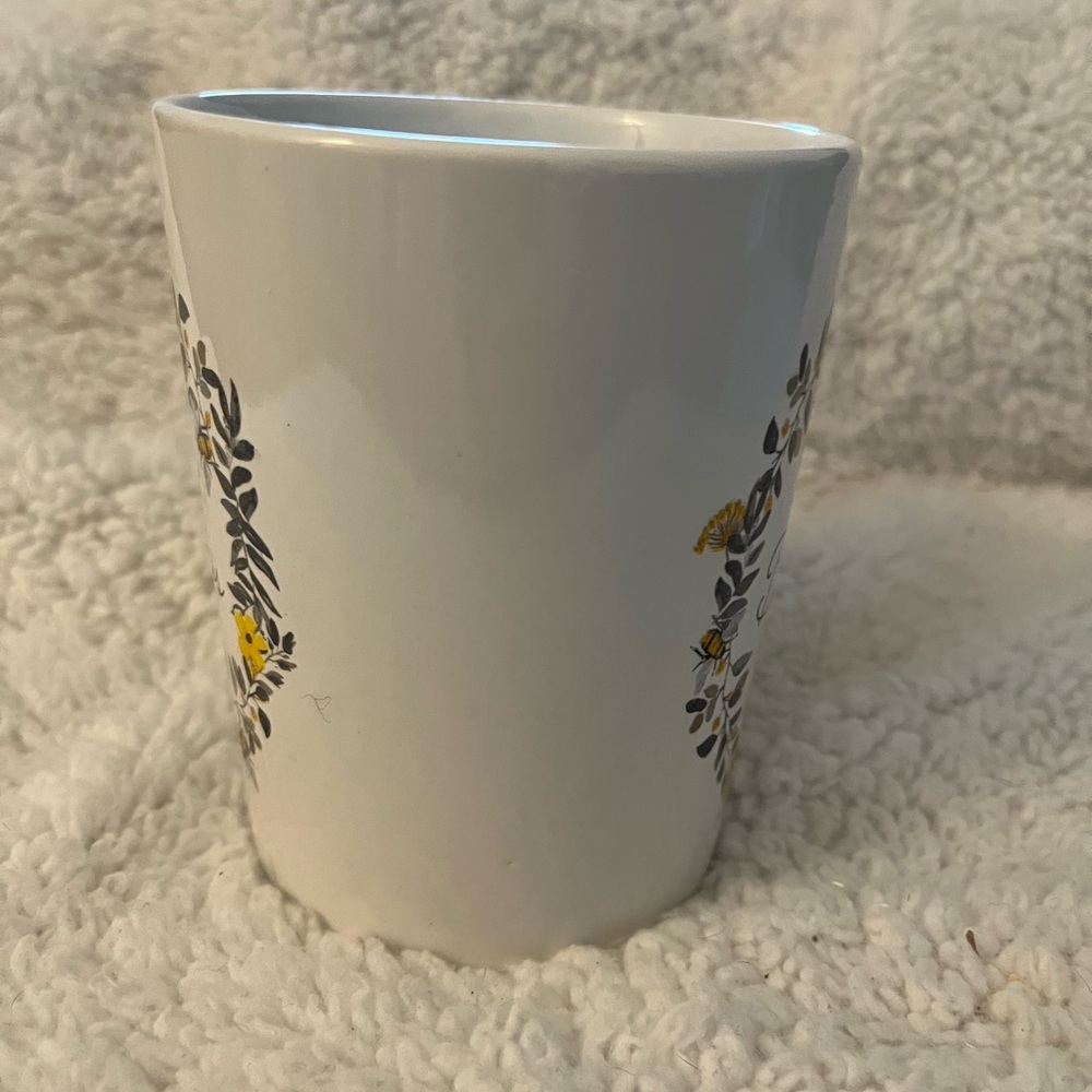 ‘ You Are The Bees Knees’ Floral Mug with Bees, Black Handle by Royal Norfolk - Picture 5 of 9